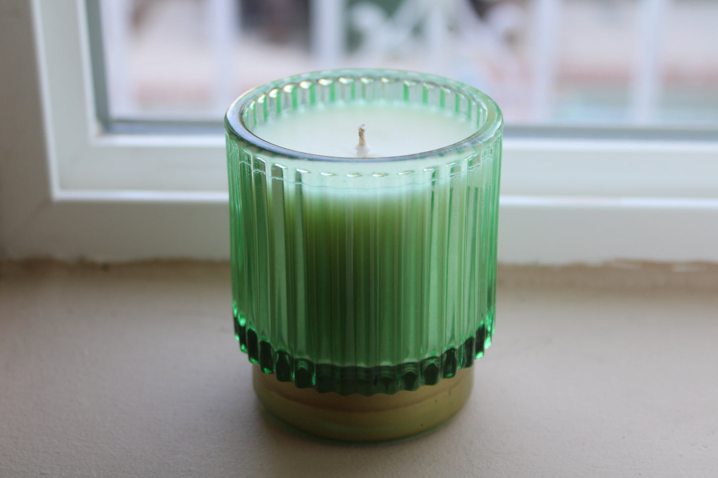 Soy-Coconut 4.5 ounce Glass Ribbed Decorative Candle (more colors)