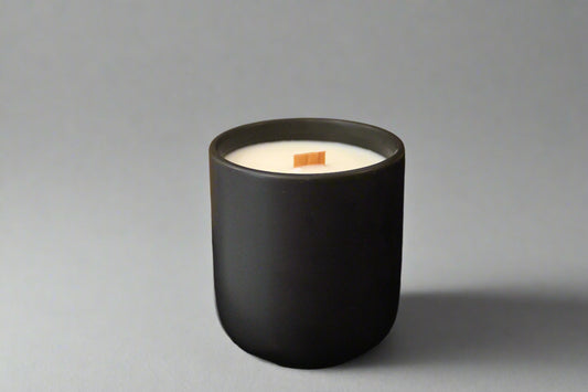 Soy-Coconut Large Matte Ceramic Wooden Wick 15oz Candle with Lid (More Colors)
